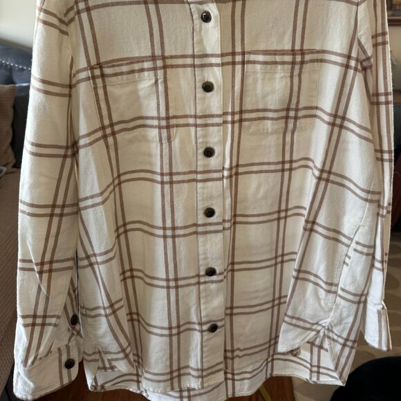 J Crew Pocket Flannel/ Shacket - Picture 4 of 6